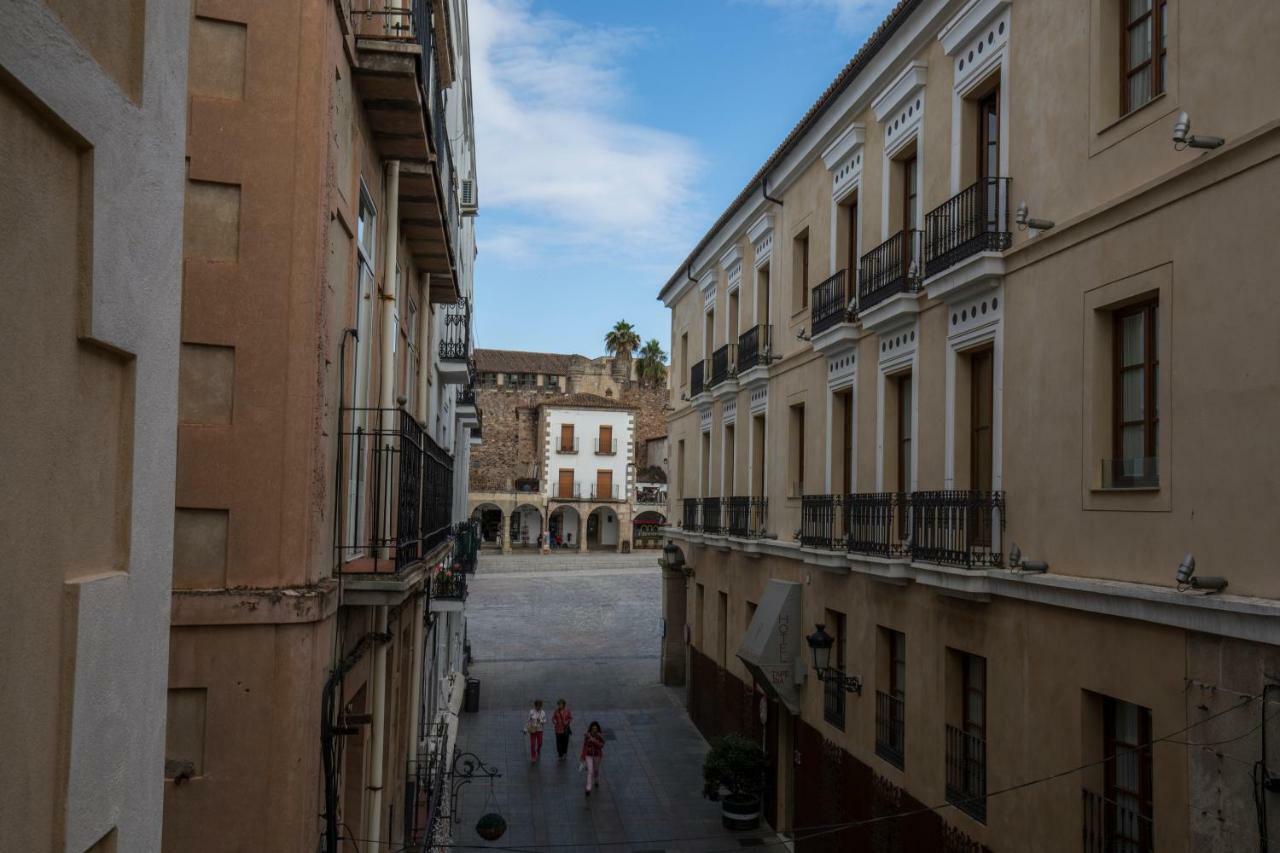 Apartamentos Caceres Turistico Екстер'єр фото